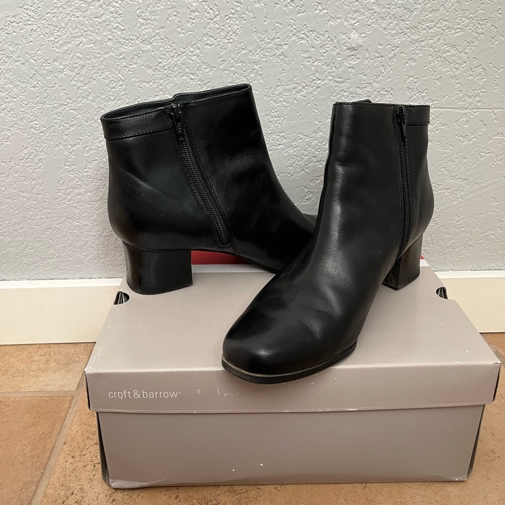 Croft and Barrow booties